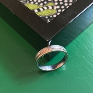 Sterling 925 pipe cut ring. Industrial style. Vintage approximate size 8US